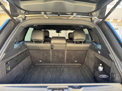 Used 2020 Land Rover Range Rover HSE image 5