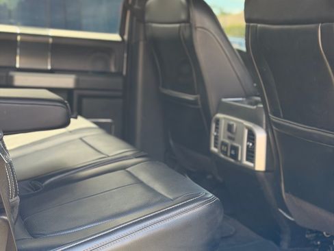 Used 2018 Ford F150 Lariat w/ Equipment Group 502A Luxury AWD/4WD image 15