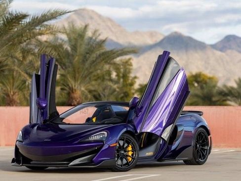 Used 2020 McLaren 600LT Spider image 4