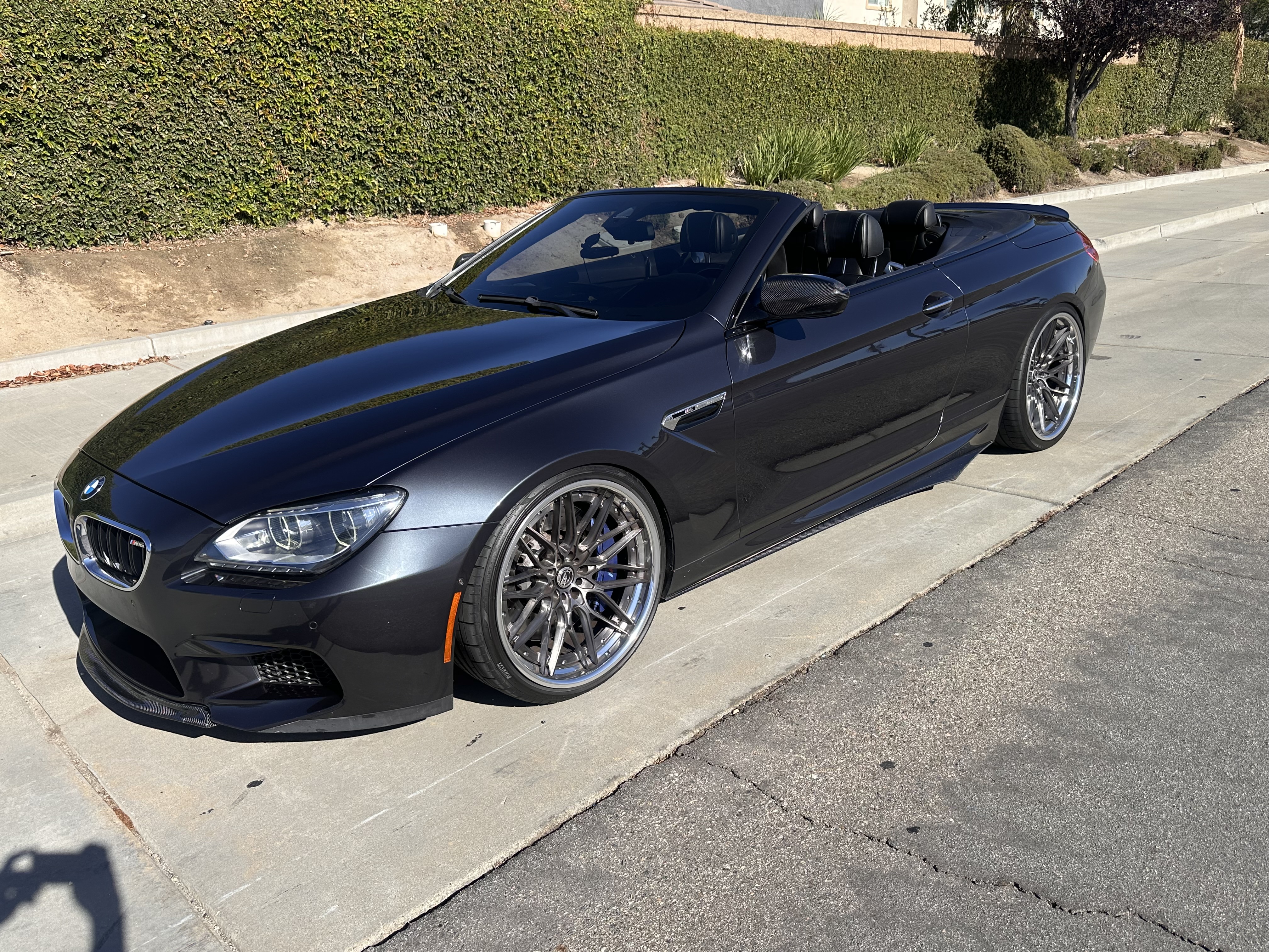 Used 2015 BMW M6 Convertible RWD image 1