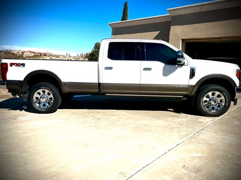 Used 2017 Ford F350 King Ranch w/ King Ranch Ultimate Package image 5