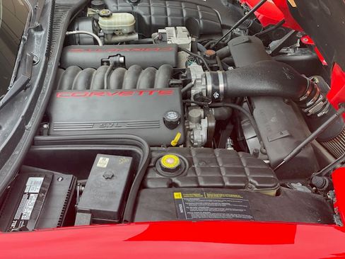 Used 2000 Chevrolet Corvette Convertible w/ Memory Pkg image 22