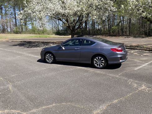 Used 2015 Honda Accord EX image 6