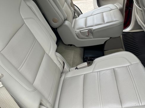 Used 2015 GMC Yukon Denali w/ Open Road Package image 6