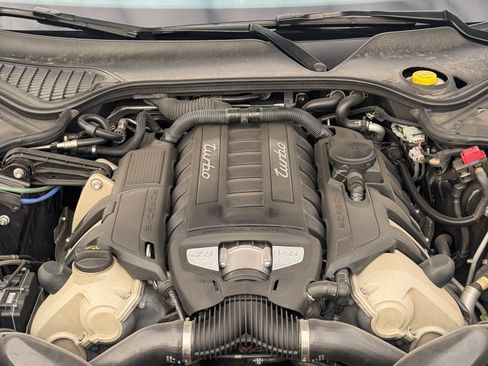 Used 2014 Porsche Panamera Turbo Executive image 24