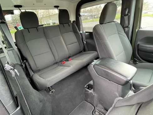 Used 2021 Jeep Wrangler Sport image 11