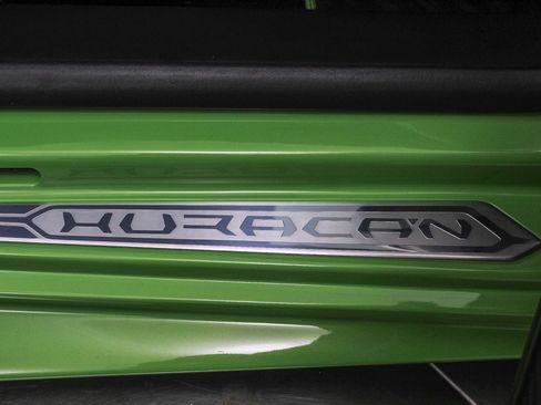 Used 2015 Lamborghini Huracan LP 610-4 AWD/4WD image 22