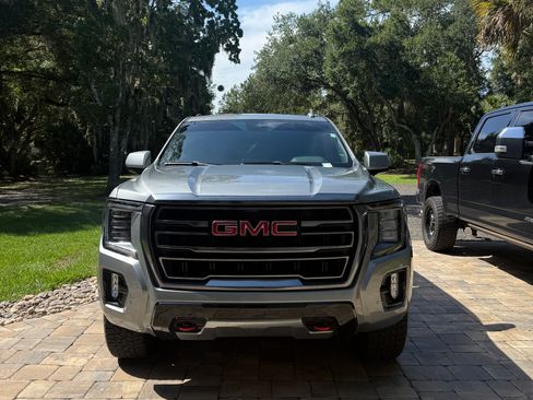 Used 2023 GMC Yukon XL AT4 w/ Max Trailering Package AWD/4WD image 2