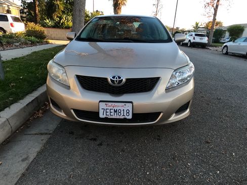 Used 2010 Toyota Corolla LE image 8