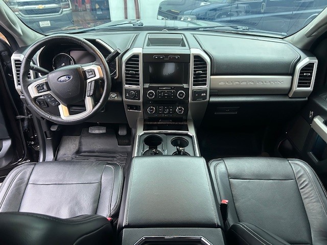 Used 2018 Ford F250 Lariat w/ Lariat Ultimate Package AWD/4WD image 15