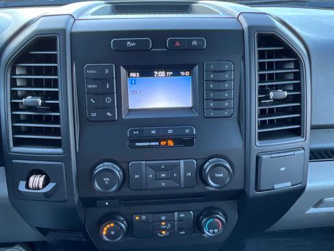 Used 2018 Ford F150 XL w/ Equipment Group 101A Mid RWD image 2