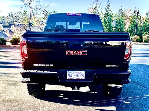 Used 2016 GMC Sierra 1500 Denali image 4