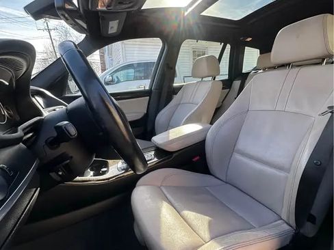 Used 2011 BMW X3 xDrive28i image 13