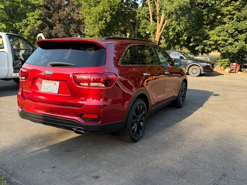 Used 2020 Kia Sorento S AWD/4WD image 6