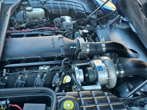 Used 2002 Chevrolet Corvette Z06 w/ Memory Pkg image 2