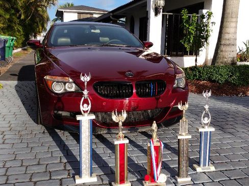 Used 2007 BMW M6 Coupe image 2