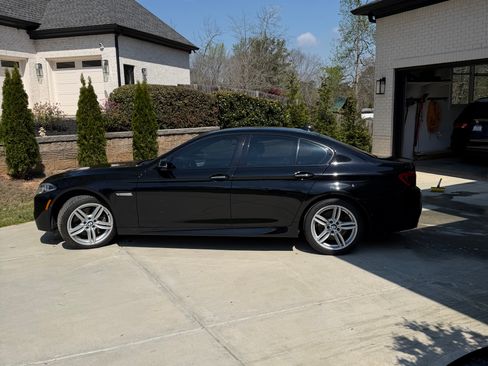 Used 2014 BMW 550i xDrive Sedan image 1