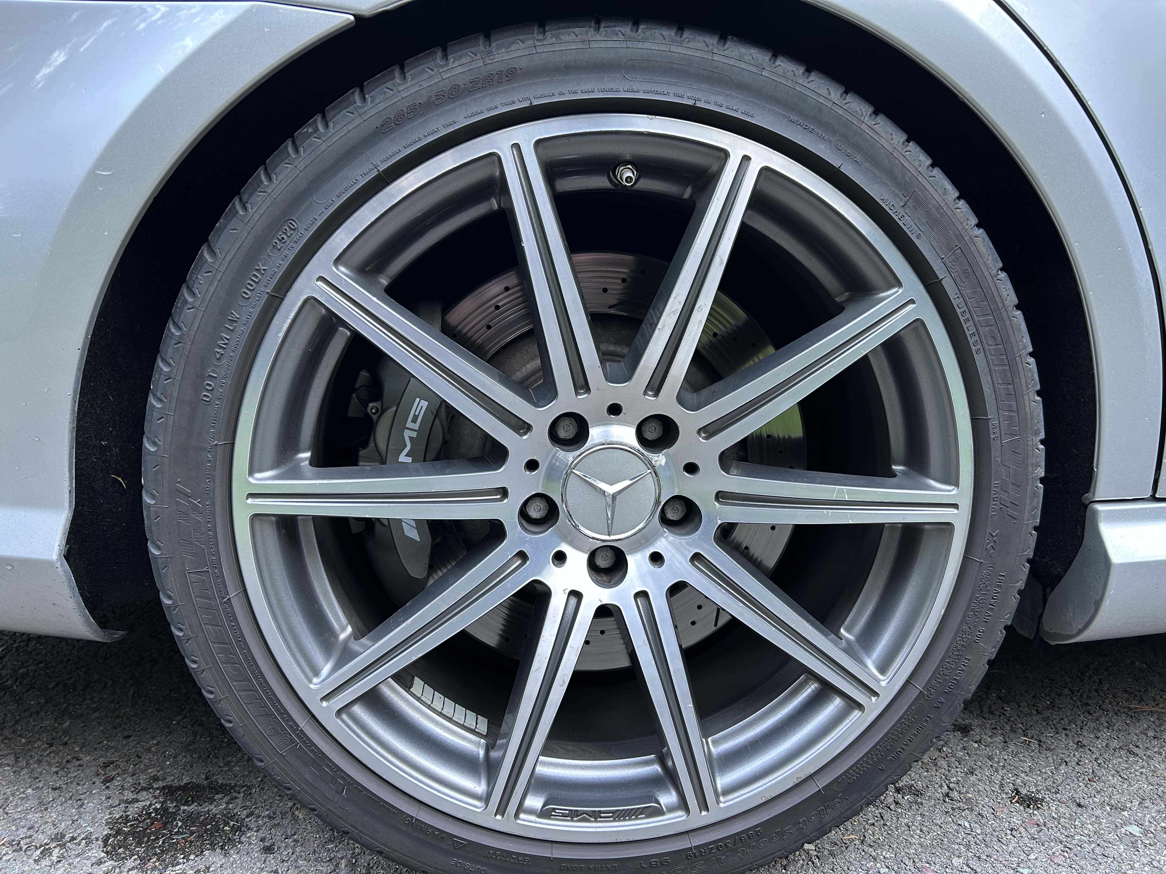 Used 2013 Mercedes-Benz E 63 AMG Wagon image 26
