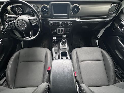Used 2020 Jeep Wrangler Sport AWD/4WD image 2