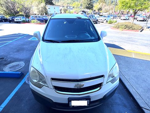 Used 2012 Chevrolet Captiva Sport LS image 4