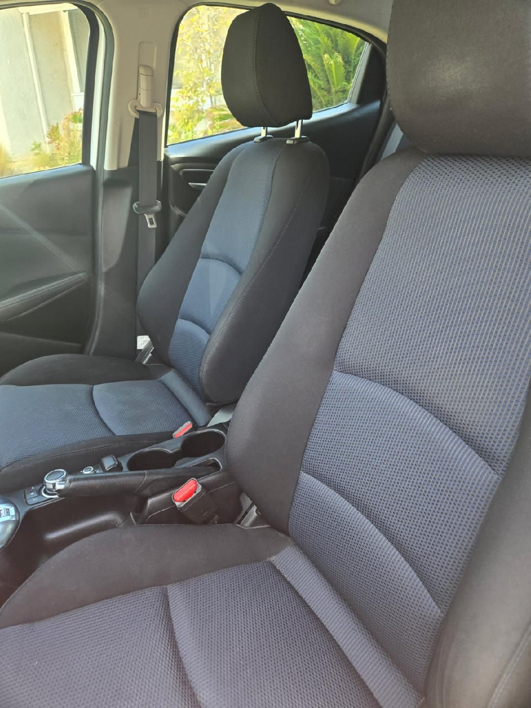 Used 2016 Scion iA FWD image 9
