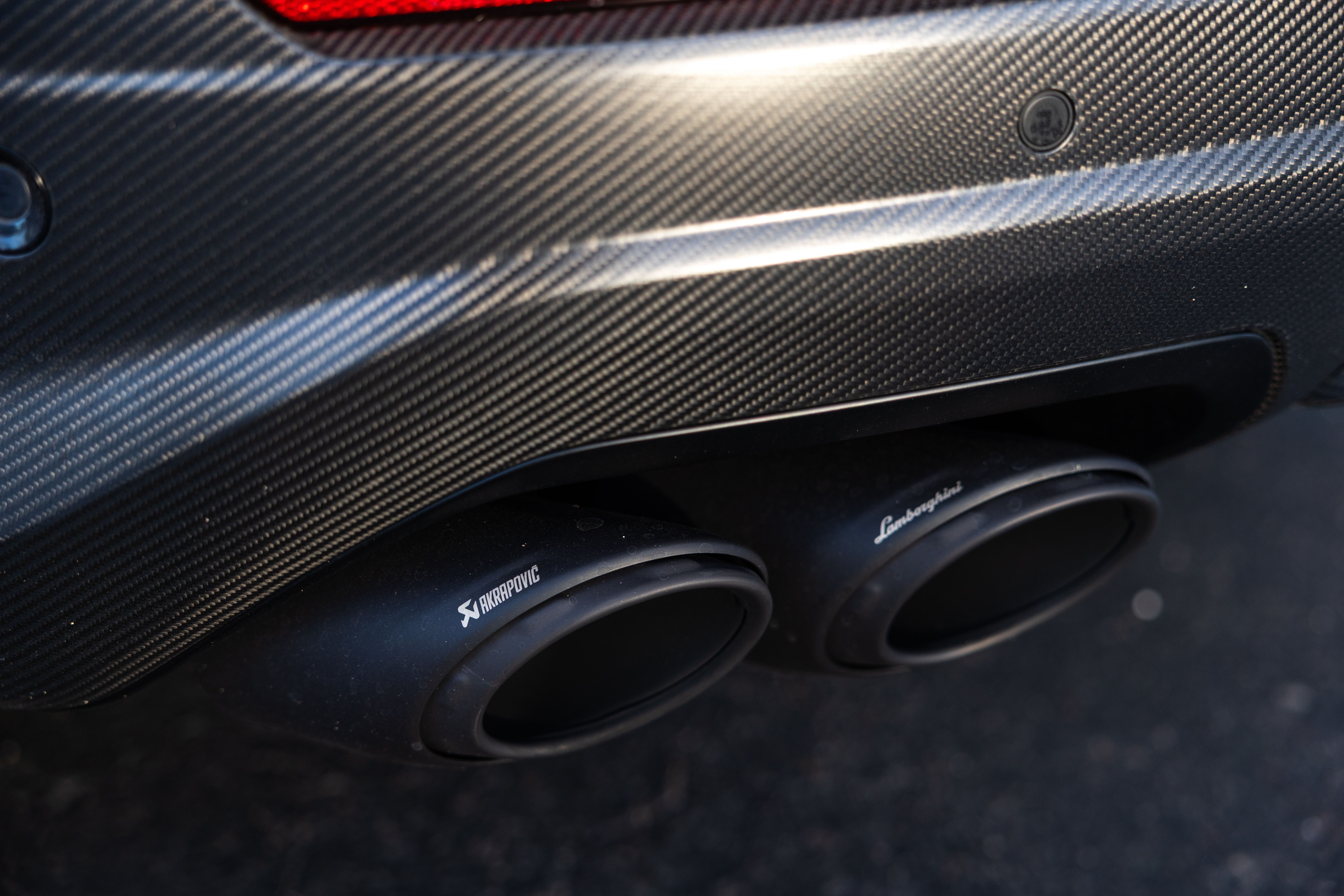 Used 2024 Lamborghini Urus Performante AWD/4WD image 19