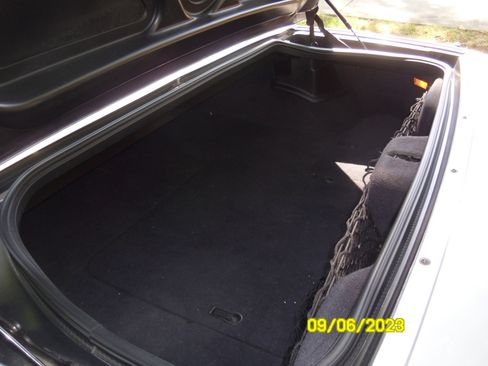 Used 2002 Chevrolet Corvette Convertible w/ Preferred Equipment Group2 RWD image 16