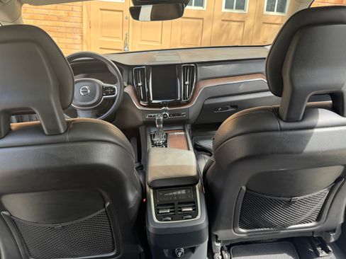 Used 2019 Volvo XC60 T6 Inscription AWD/4WD image 14