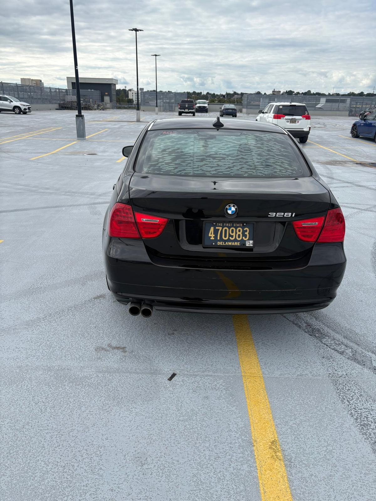 Used 2009 BMW 328i xDrive Sedan AWD/4WD image 10