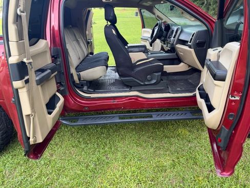 Used 2015 Ford F150 XLT w/ Equipment Group 301A Mid AWD/4WD image 5