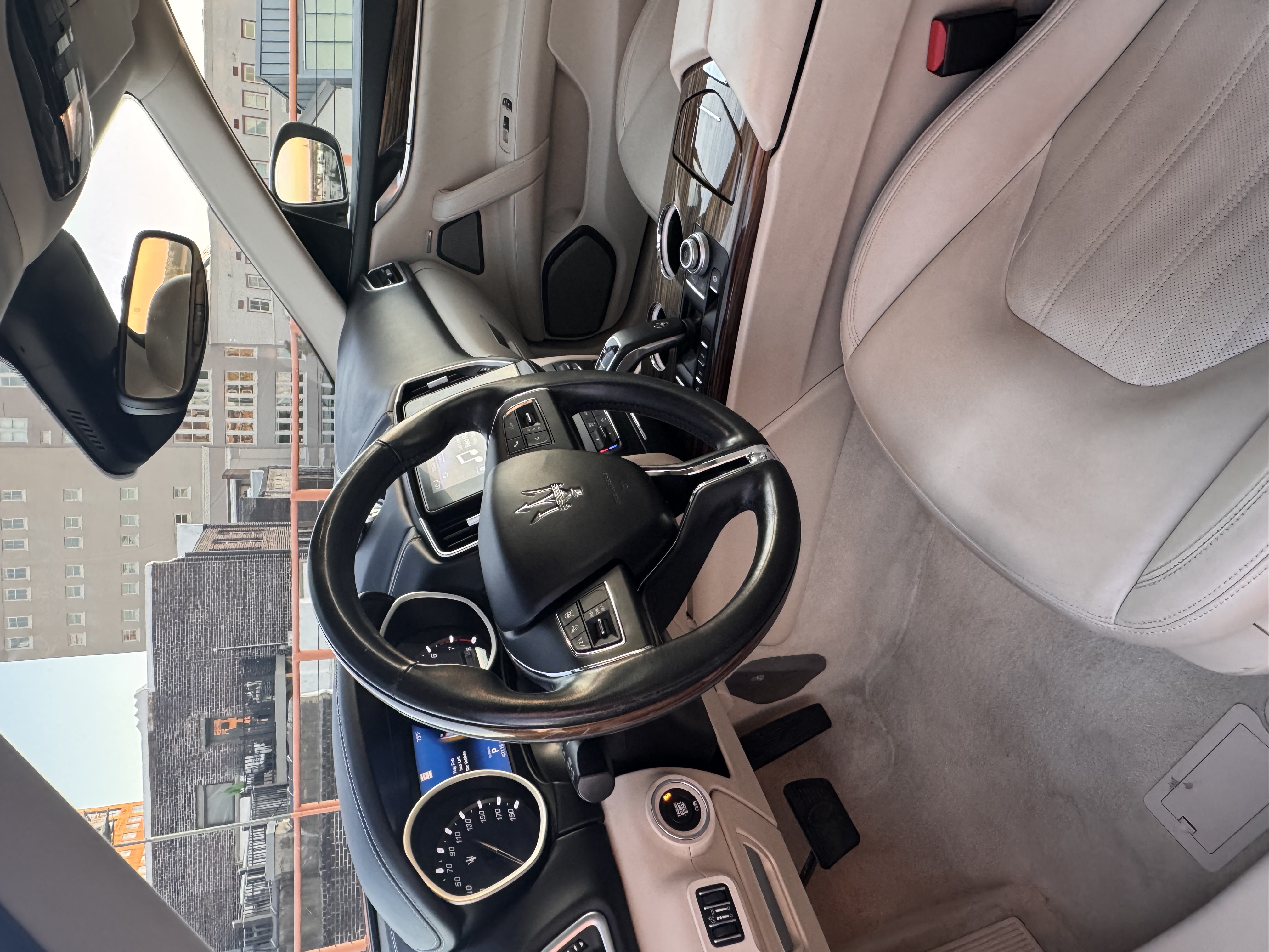 Used 2019 Maserati Ghibli GranLusso RWD image 15
