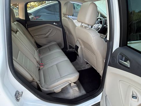 Used 2015 Ford C-MAX Energi SEL w/ Equipment Group 301A image 13
