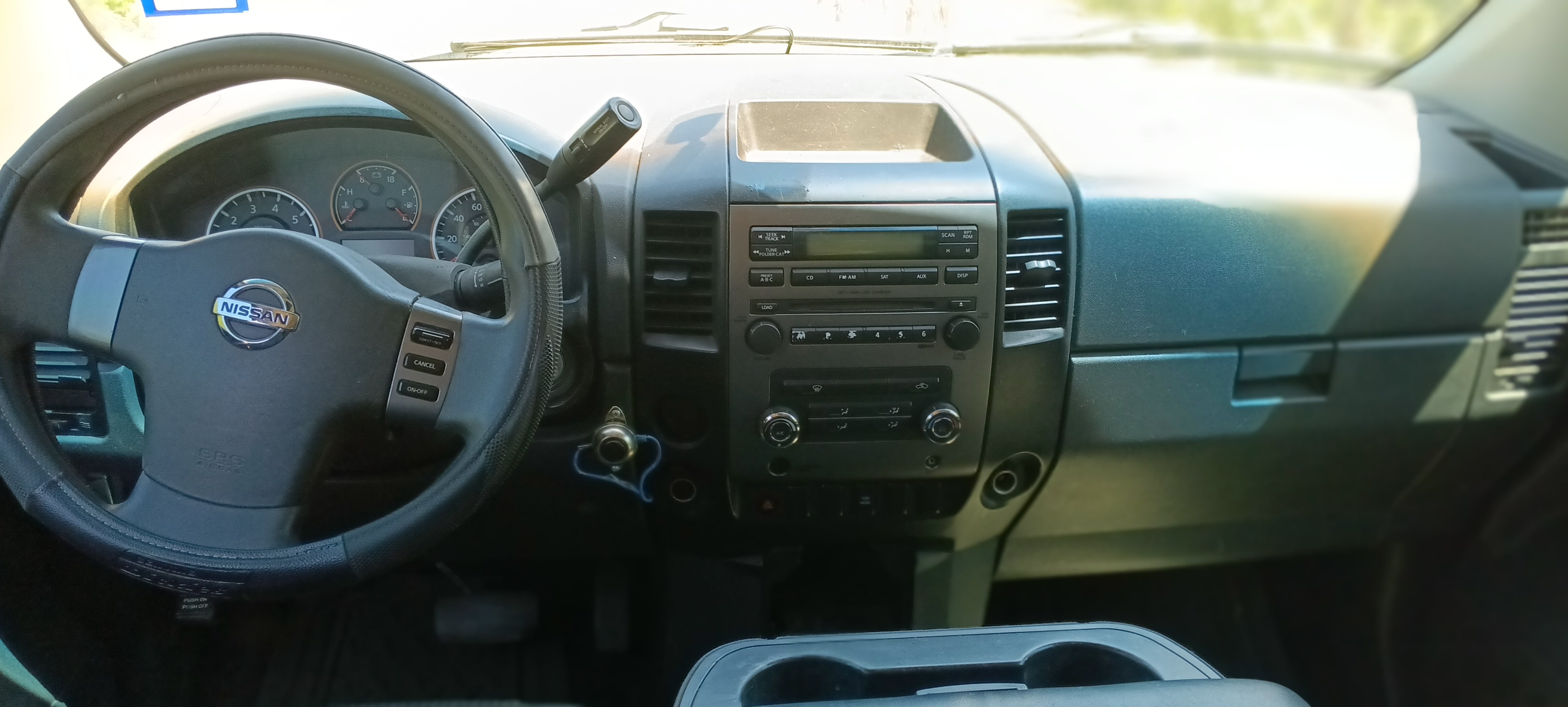 Used 2008 Nissan Titan SE RWD image 15