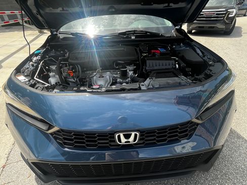 Used 2025 Honda Civic LX image 11