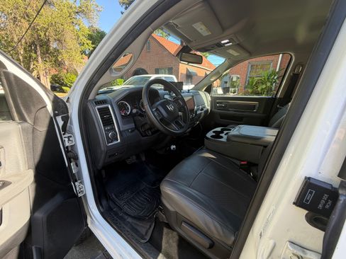 Used 2015 RAM 3500 SLT AWD/4WD image 27