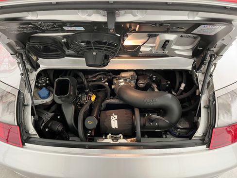 Used 2004 Porsche 911 Carrera 4S image 18