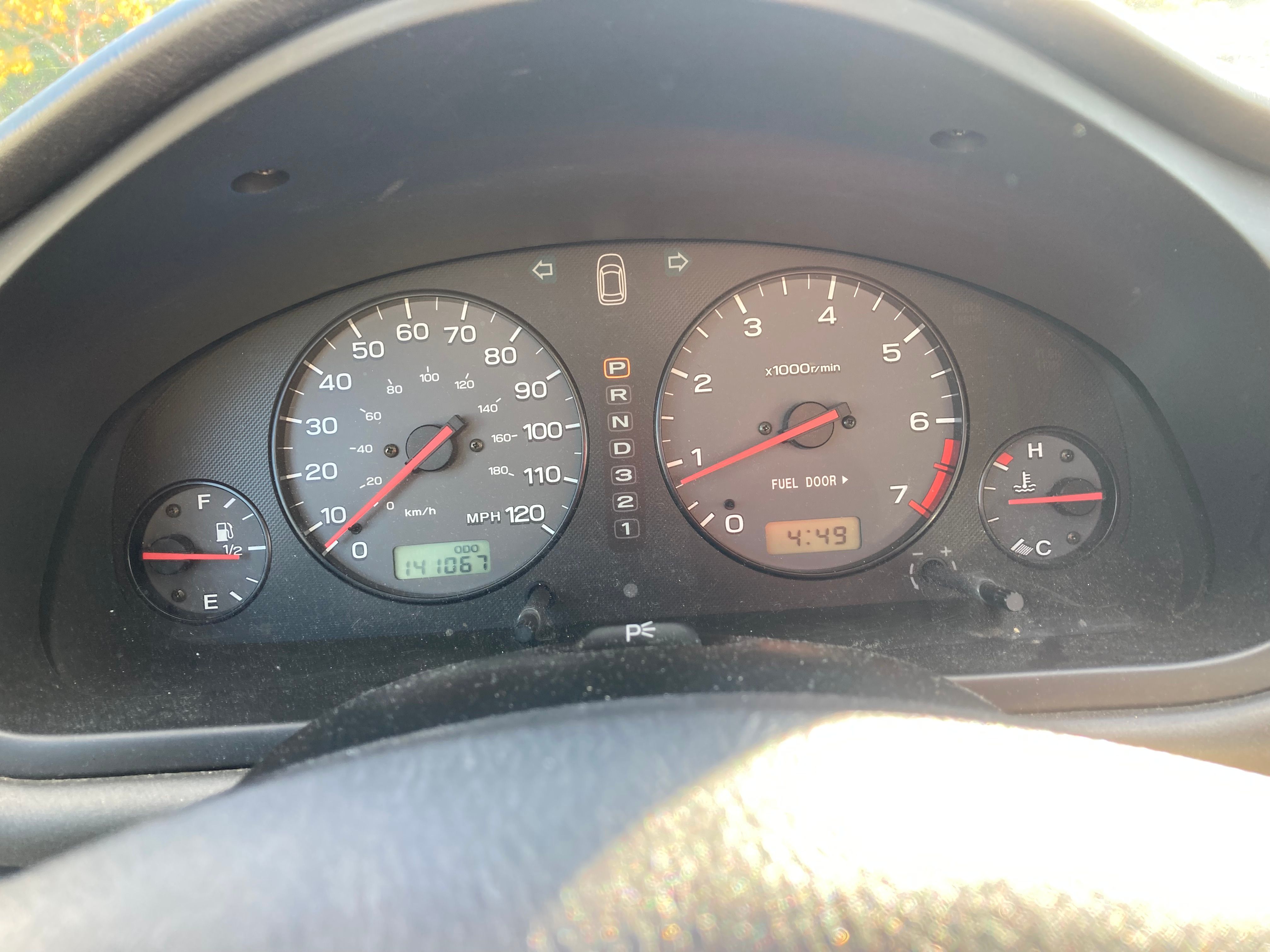 Used 2000 Subaru Legacy L AWD/4WD image 9