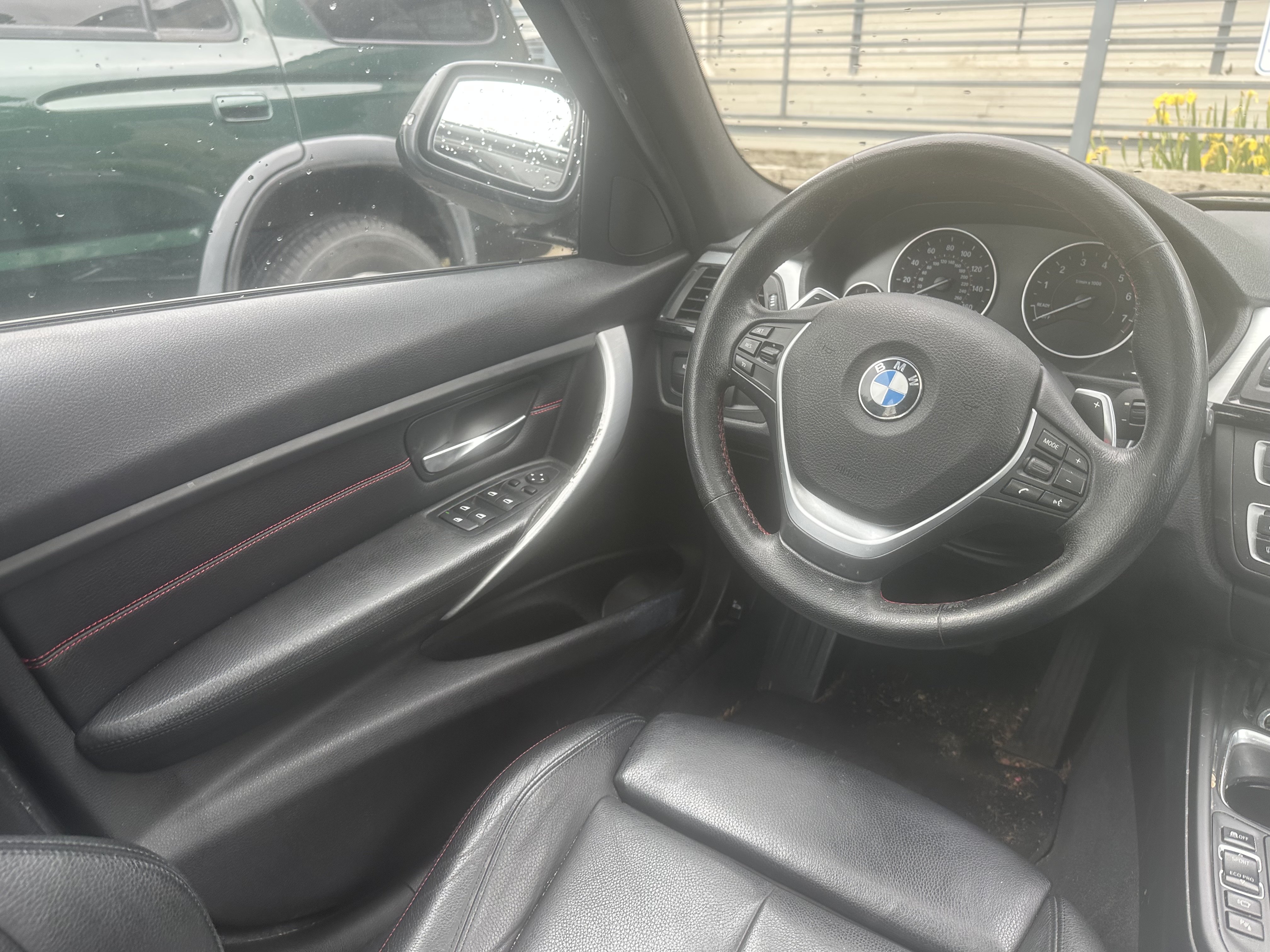 Used 2013 BMW 328i xDrive Sedan AWD/4WD image 11