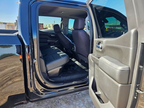 Used 2020 Chevrolet Silverado 1500 LTZ w/ LTZ Plus Package image 8