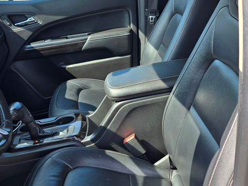 Used 2017 GMC Canyon SLT w/ Trailering Package image 27