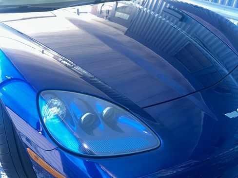 Used 2005 Chevrolet Corvette Convertible w/ Preferred Equipment Group RWD image 17