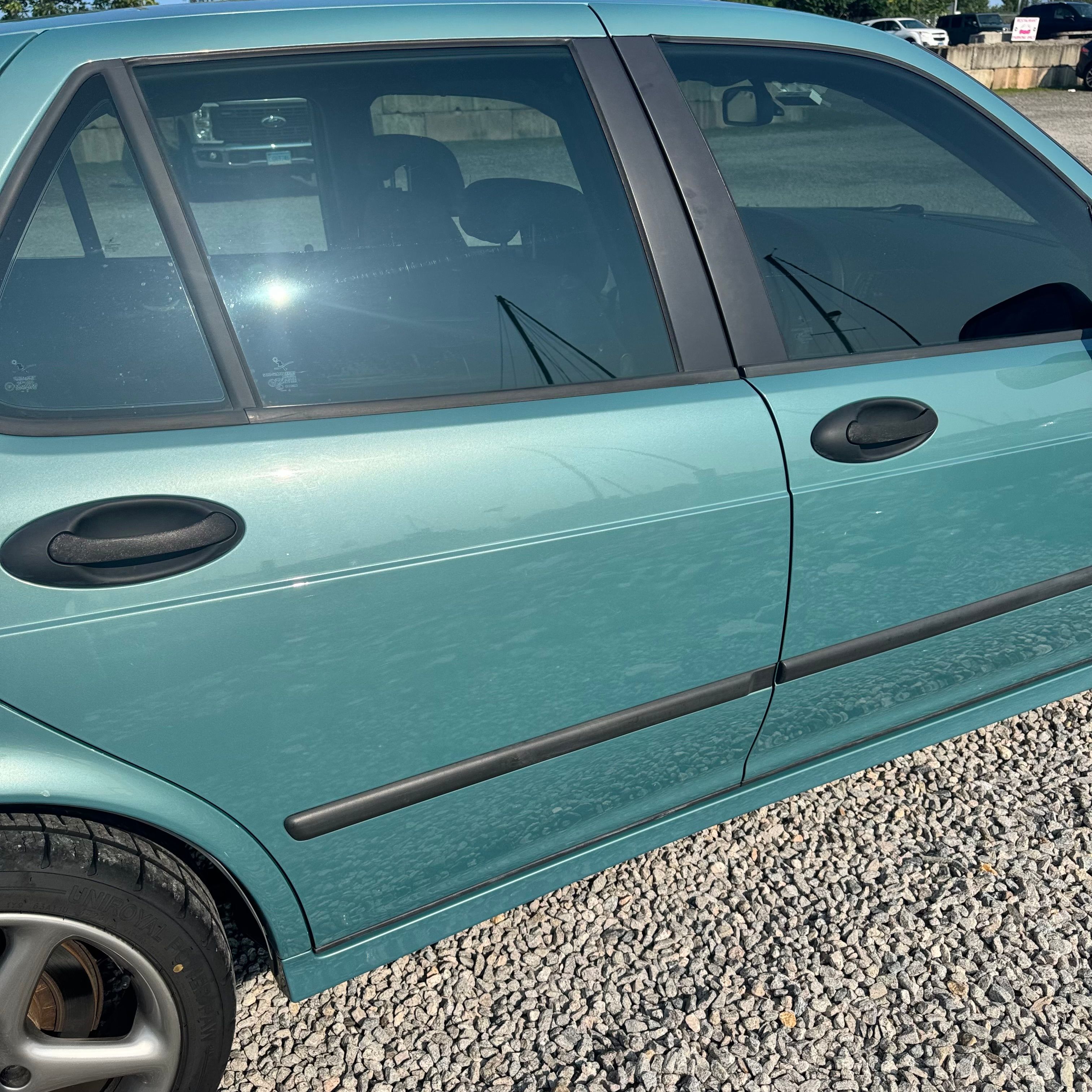 Used 2004 Saab 9-5 Arc FWD image 16