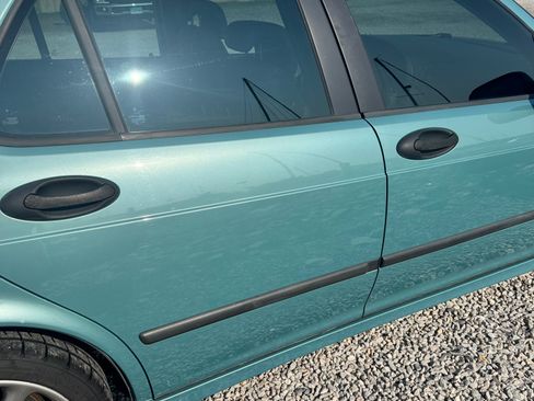Used 2004 Saab 9-5 Arc FWD image 16