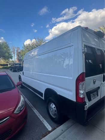 Used 2021 RAM ProMaster 2500 FWD image 4