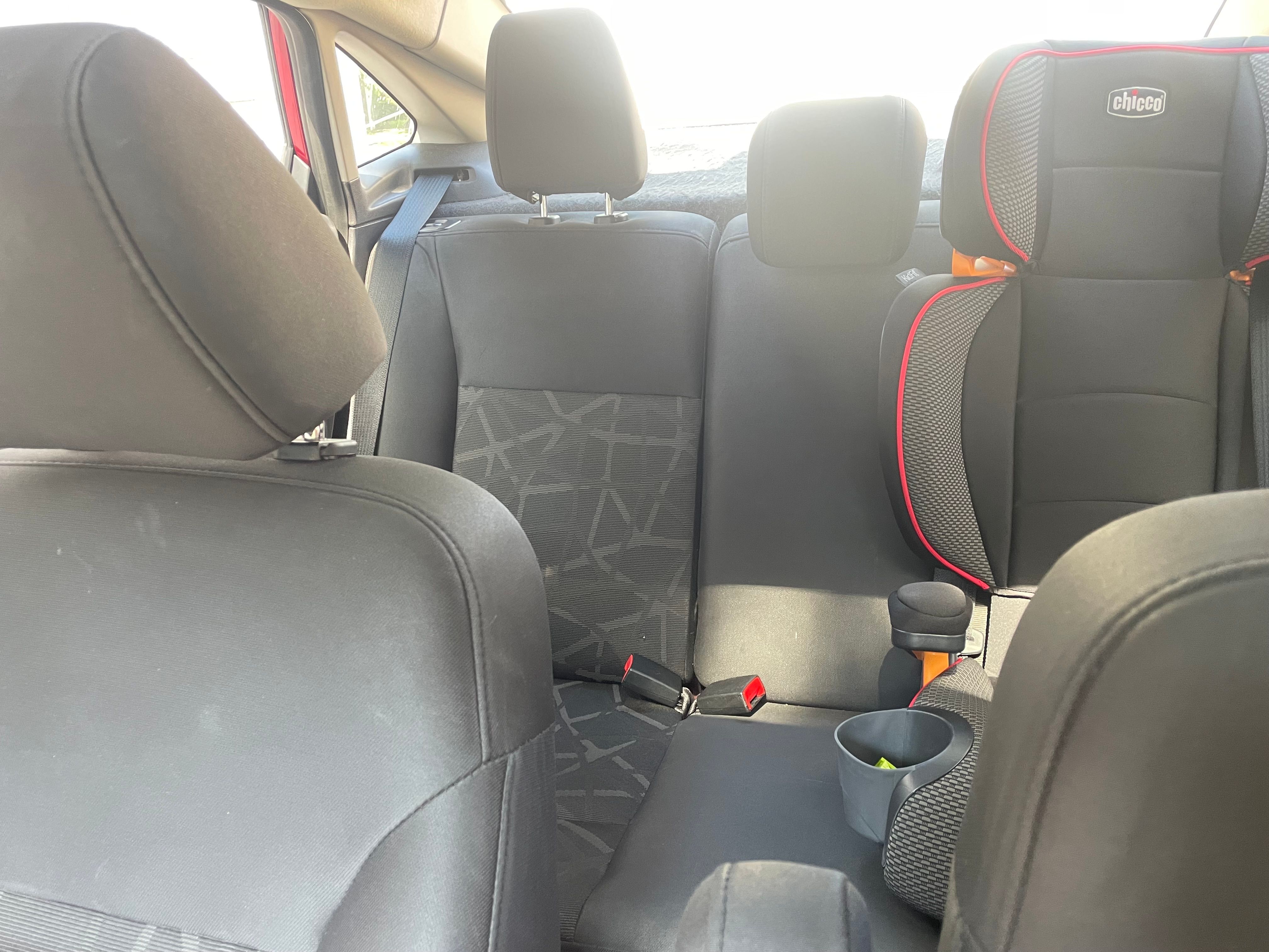 Used 2013 Ford Fiesta SE FWD image 5