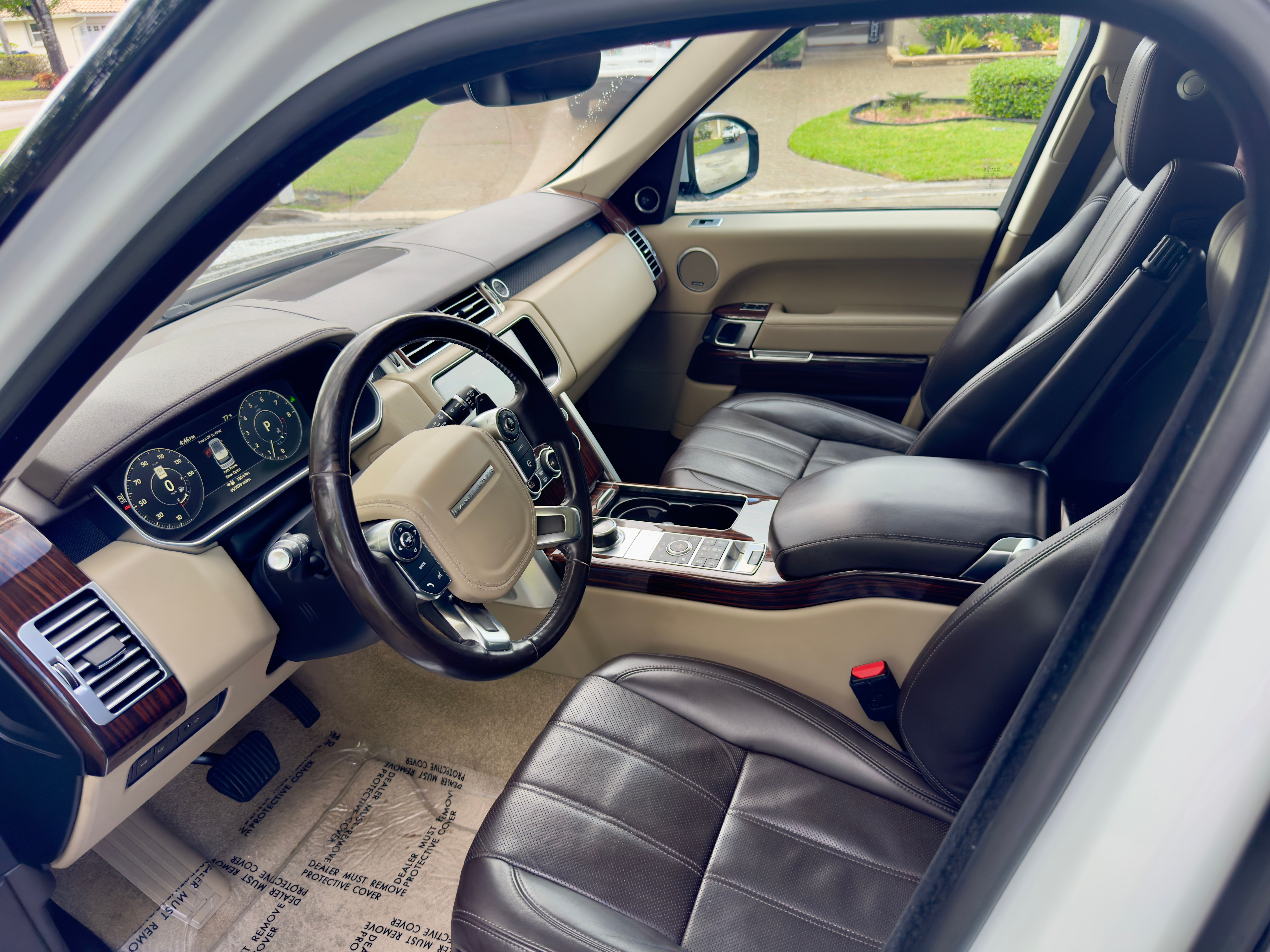 Used 2017 Land Rover Range Rover HSE AWD/4WD image 14