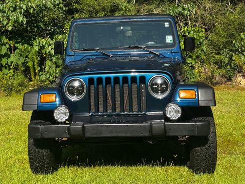 Used 2000 Jeep Wrangler Sport AWD/4WD image 4