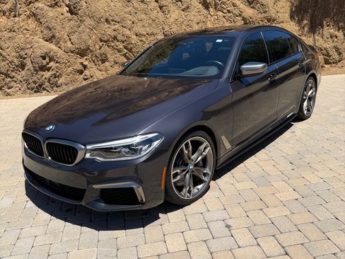 Used 2019 BMW M550i xDrive AWD/4WD image 2