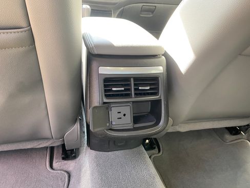 Used 2017 Chevrolet Impala LT w/ Leather Package image 22