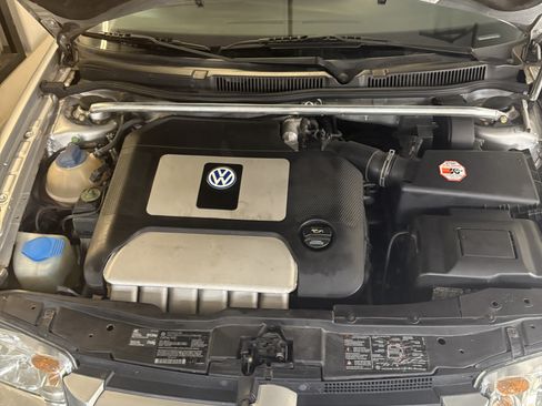 Used 2003 Volkswagen Jetta GLI image 10